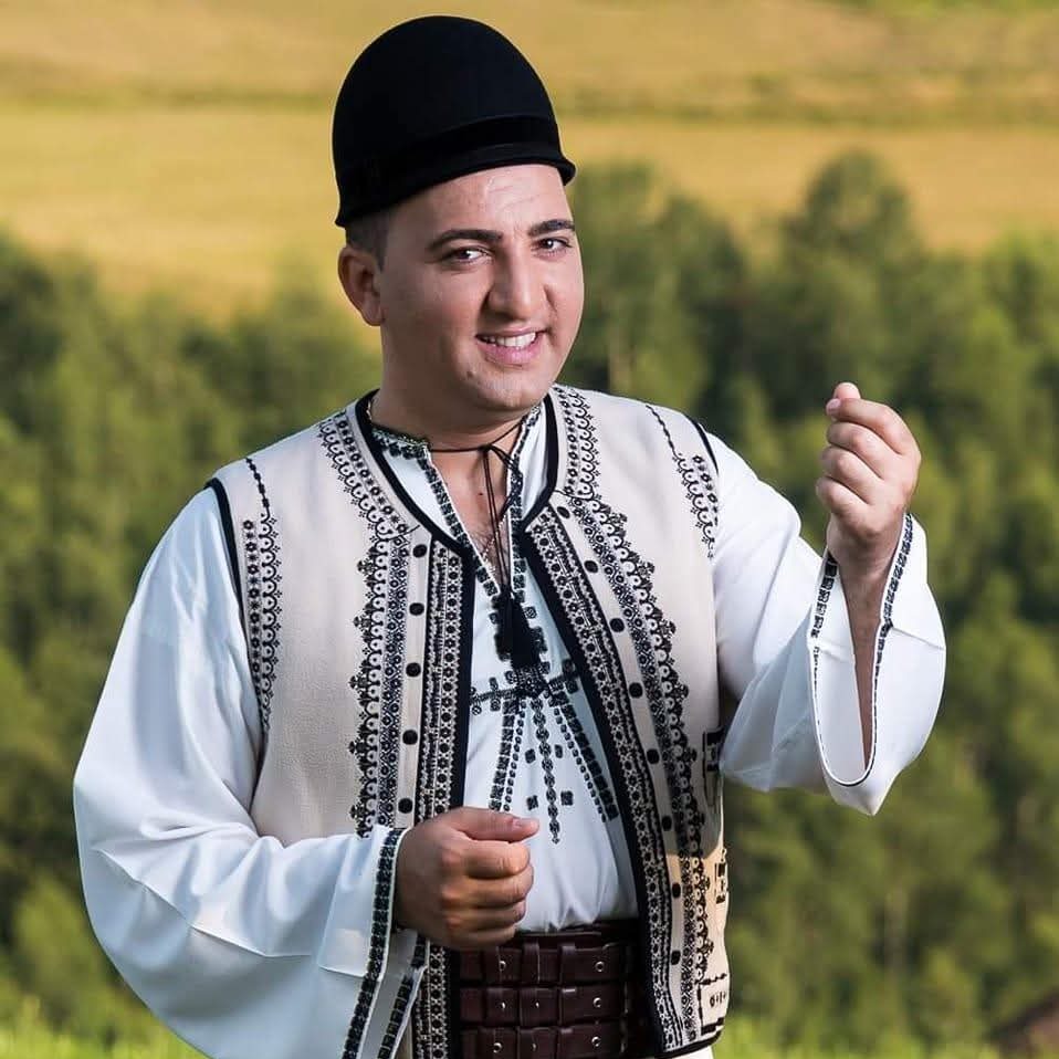 ILIE DURA